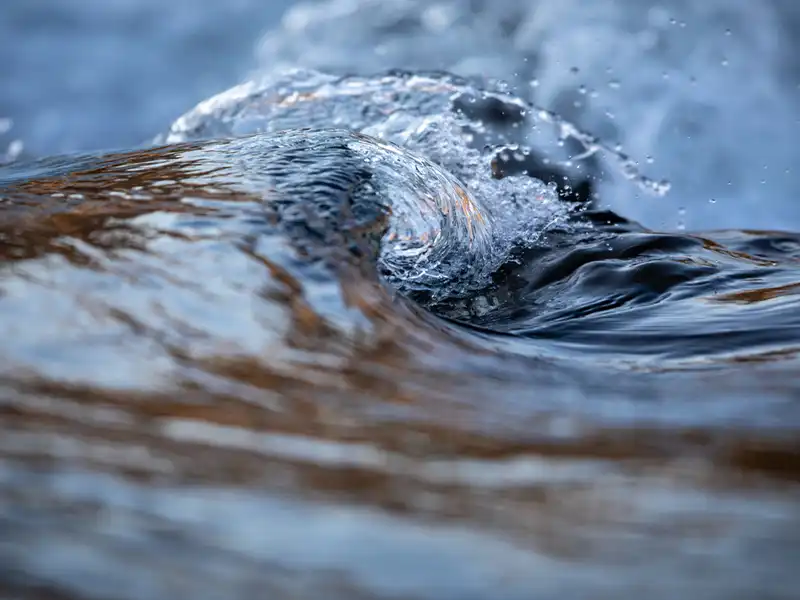Le vortex dans la rivière